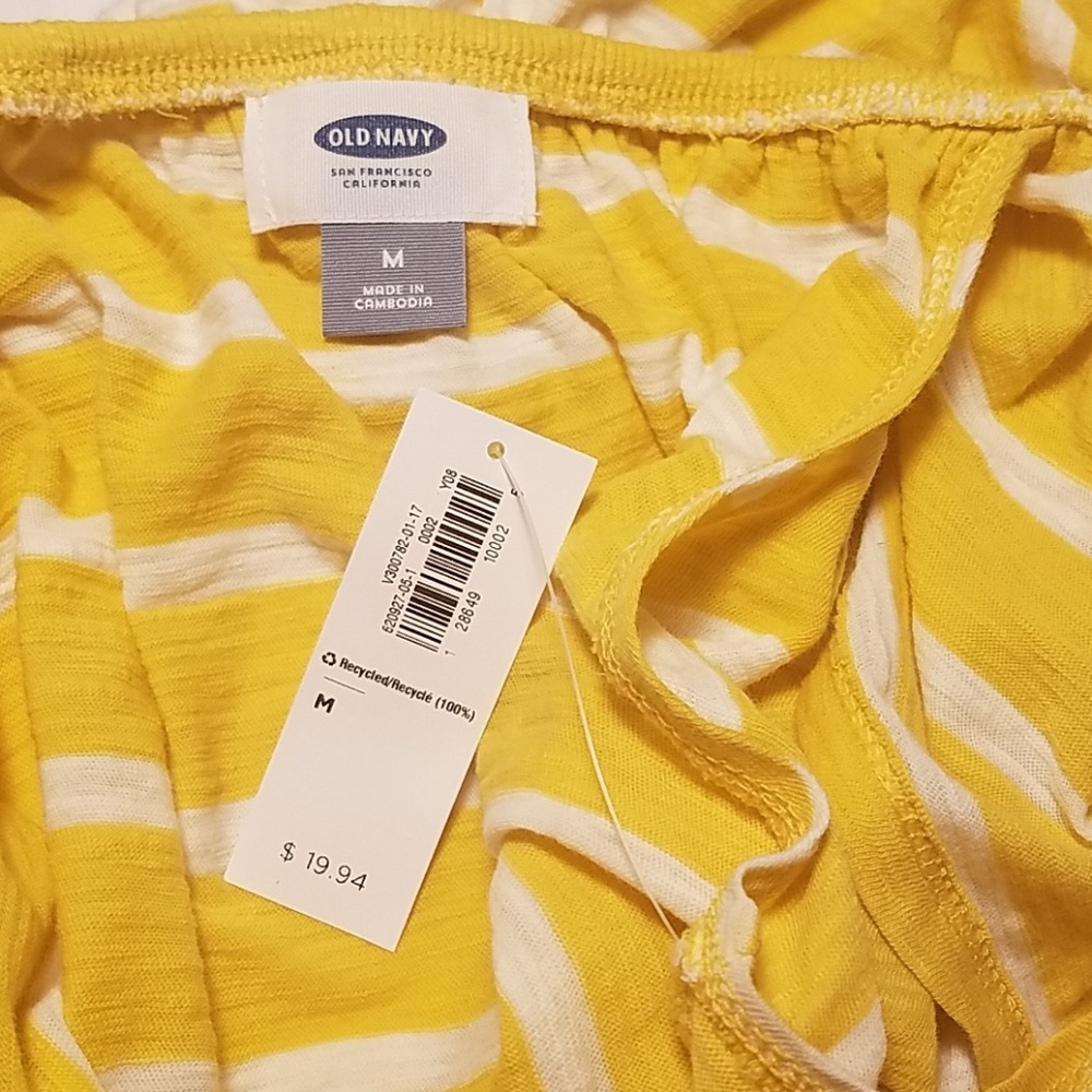 NWT Off The Shoulder Ruffle Top - Picture 3 of 4